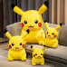 Іграшка-подушка Pikachu 35 см — ідеальний компаньйон у поїздках!